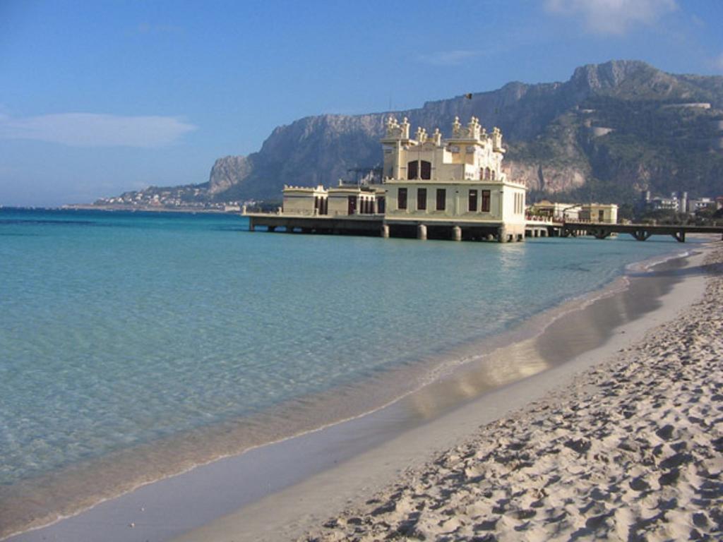 Casa Lunastella Locazione Turistica Mondello Exterior photo